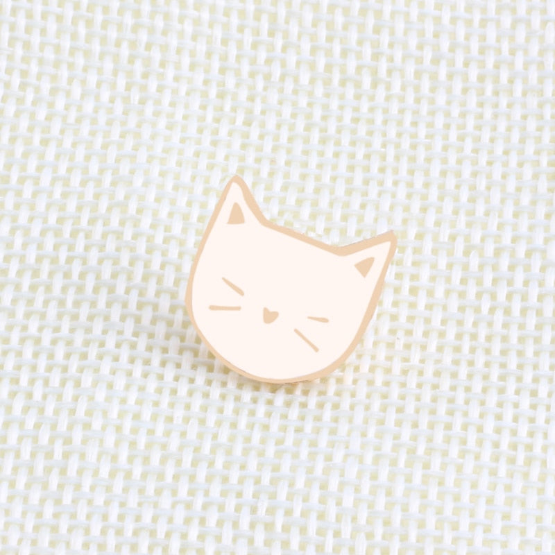 Ying Yang Kitty Pins